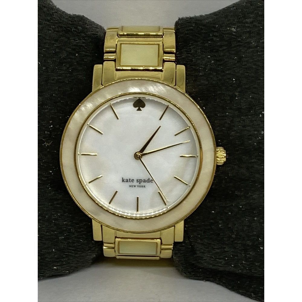 Kate Spade 0394 Womens Gold Stainless Steel Analog Dial Quartz Wrist Watch XX581